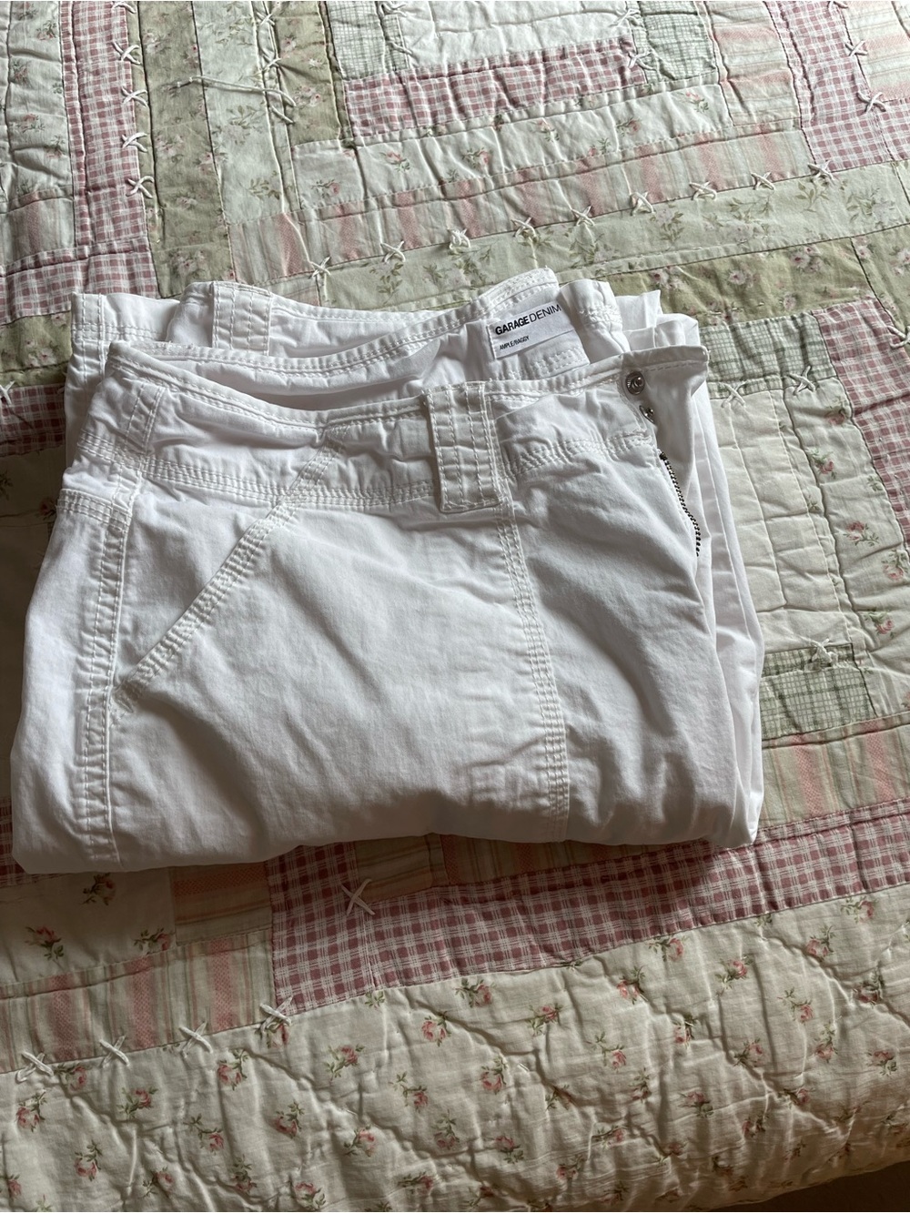 GARAGE DenimWoman’s - Tried on never worn.White Cargo Pants - Casual Wide Leg. - Picture 9 of 9